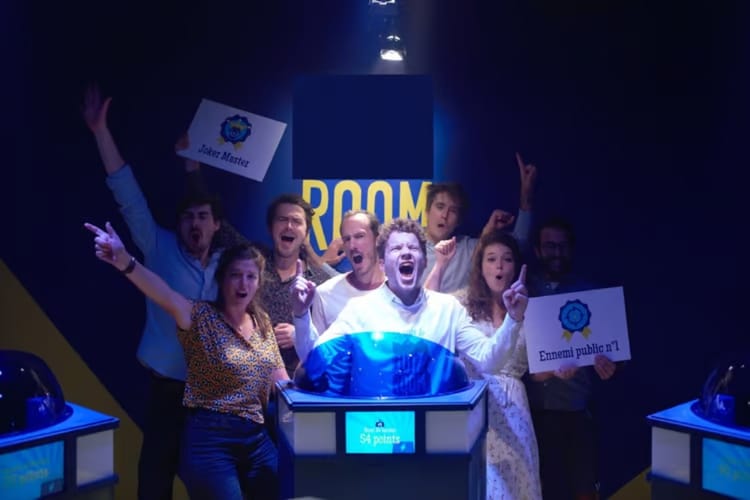 Quiz immersif et Blind Test dans un décor de Jeu Télé à Plan-de-Campagne