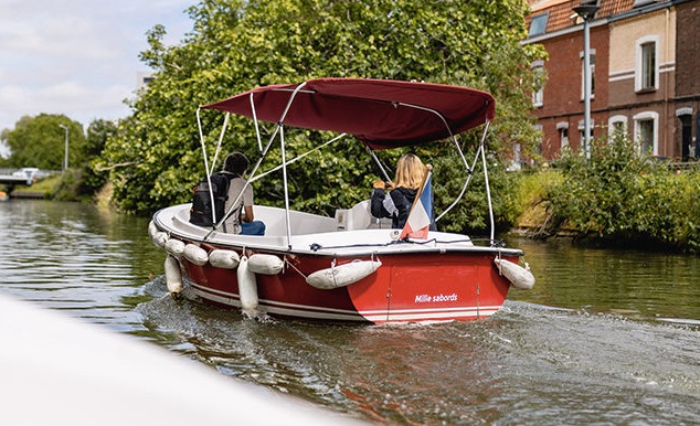 Location de bateau électrique à Lille - Sans permis 