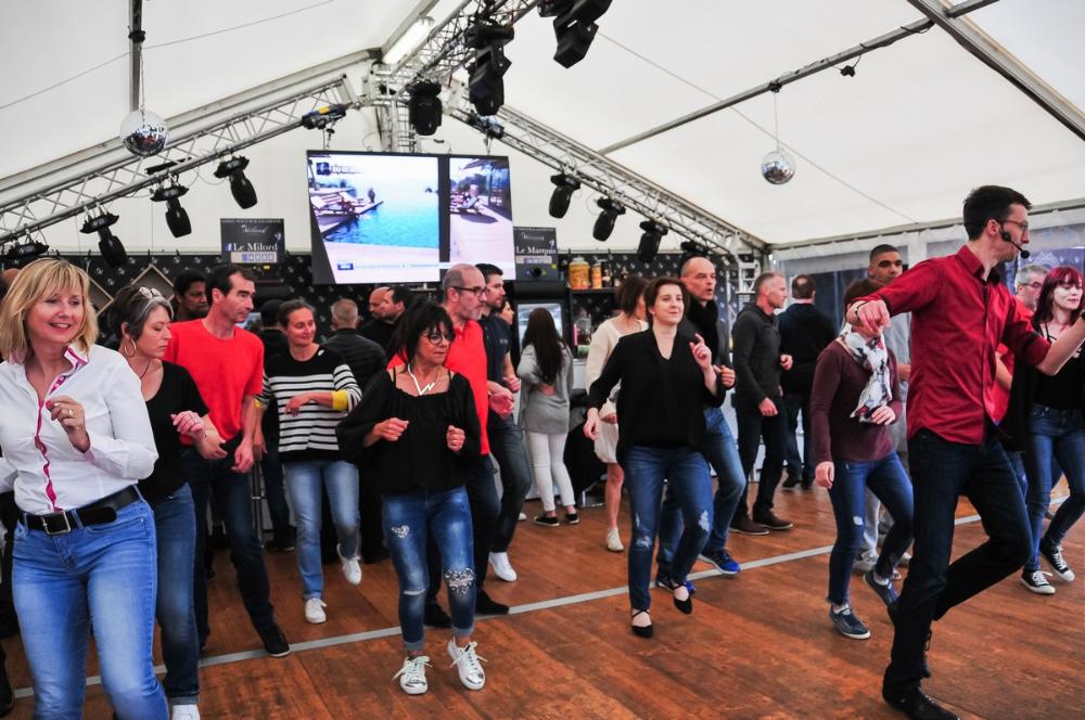 Initiation à la danse Bachata à Tours - A domicile ou sur site