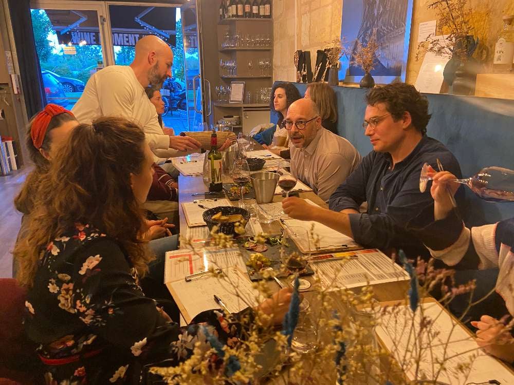 Dégustation sensorielle à l'aveugle en plein coeur du quartier des Chartrons à Bordeaux