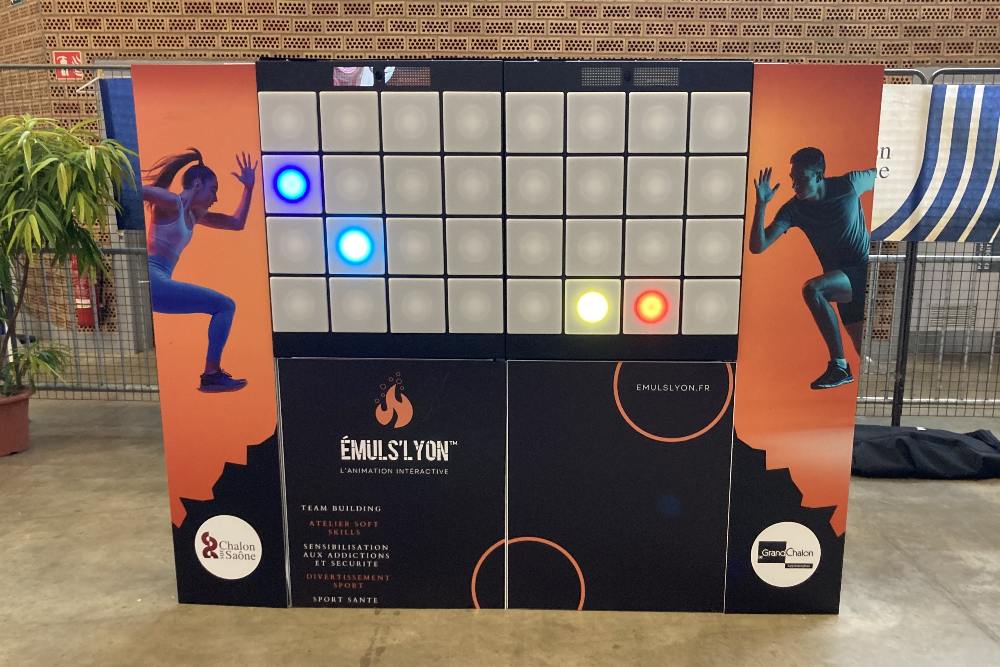 Ateliers multi-jeux avec mur digital innovant à Lyon - Team Building dans le lieu de votre choix