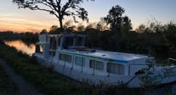 Croisière - séjour en Bateau en pénichette privatisée sur le Canal du Midi