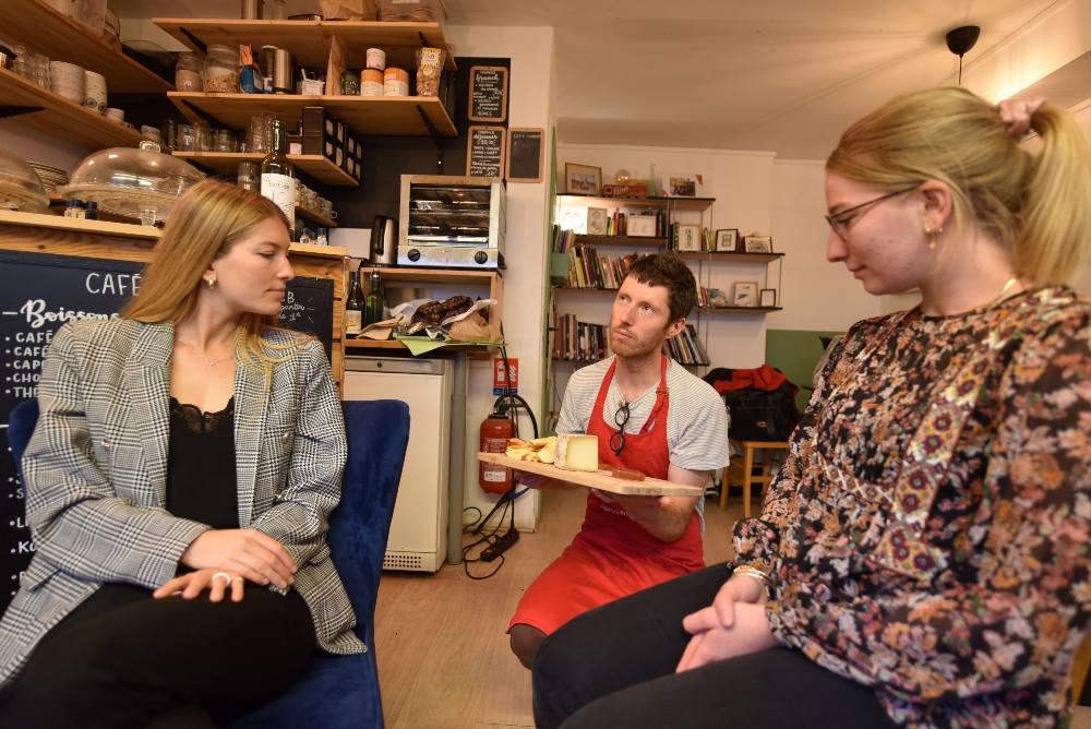 Atelier de dégustation de vins et de fromages à Toulouse