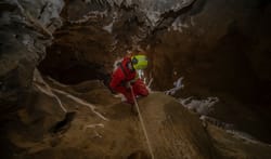 Découverte de la Spéléologie à Foussoubie près de Vallon-Pont-d’Arc Ardèche
