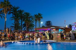 Beach party à Ibiza