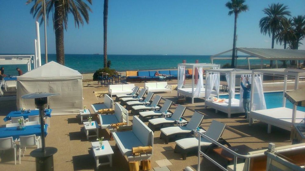 Beach party à Ibiza