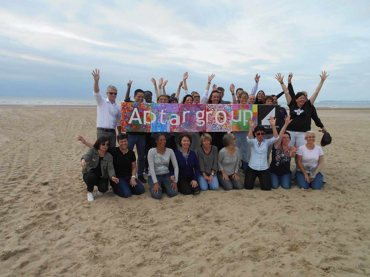 Le défi Collectiv'Art - Défi artistique collectif en équipe pour entreprise à Annecy 