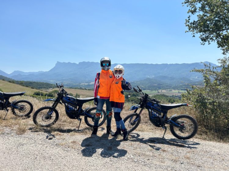Initiation et balade moto électrique tout terrain dans la Drôme 