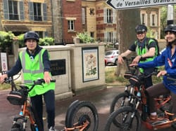 Balade accompagnée en trottinette tout terrain à Versailles