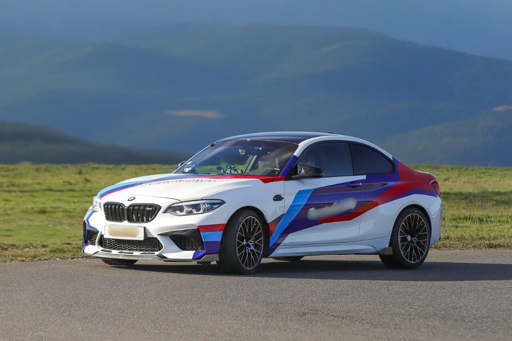 Cours de pilotage en BMW M2 Compétition pour enfants à Alès