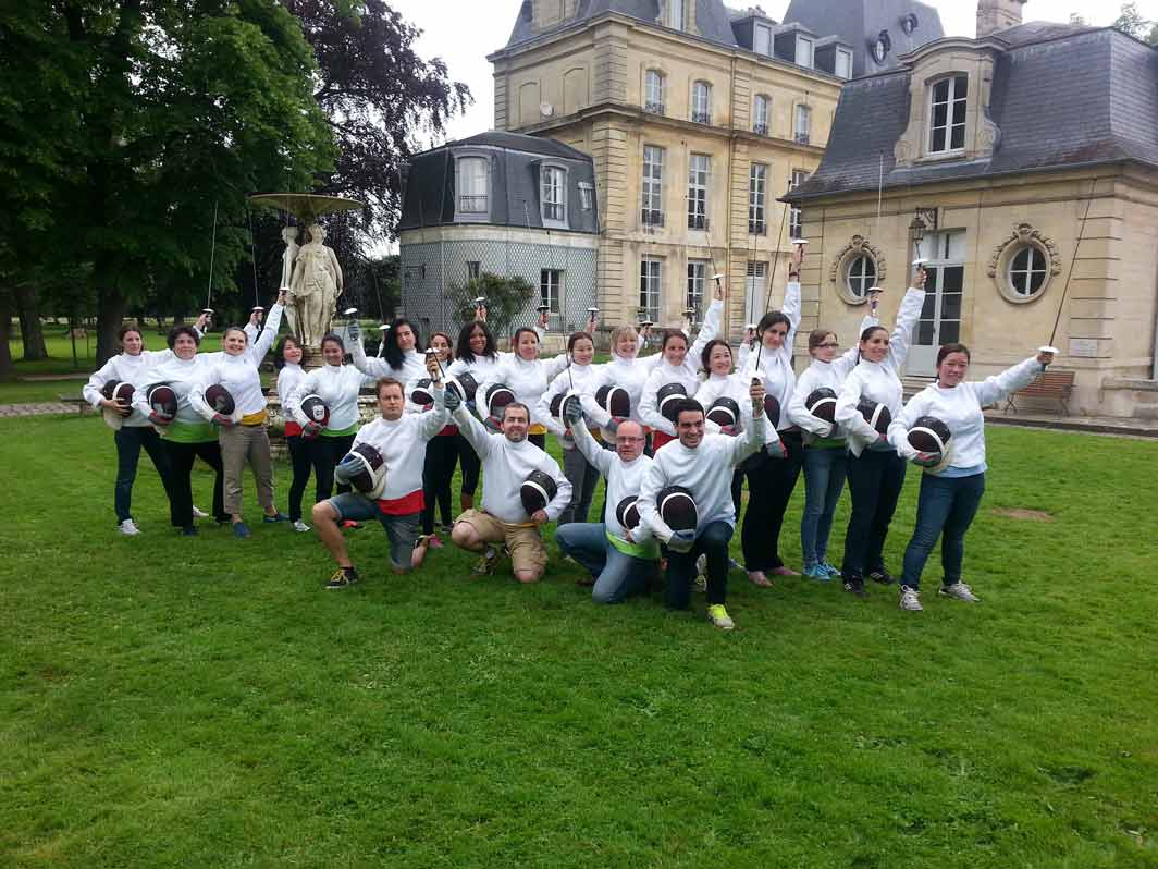 Cours et initiation à l'Escrime dans nos locaux ou à domicile en région Parisienne