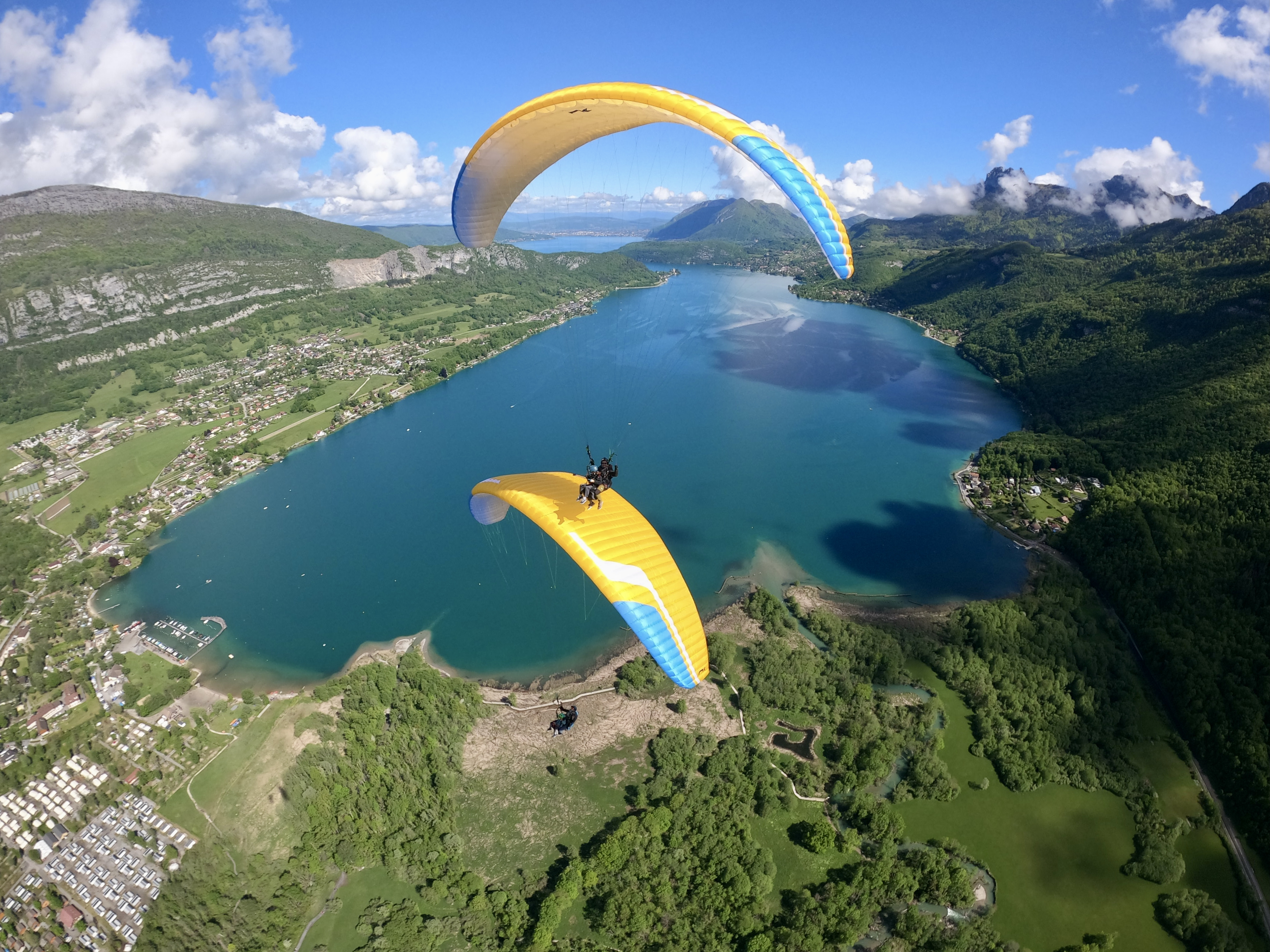 Baptème en Parapente sur le lac d'Annecy - Doussard