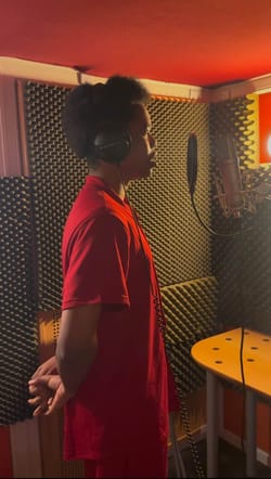 Enregistrement d'une chanson dans un studio pro à Paris