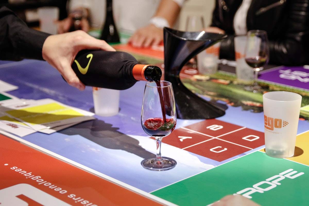 Jeu de dégustation original - Vins du Monde Premium en Auvergne Rhône-Alpes