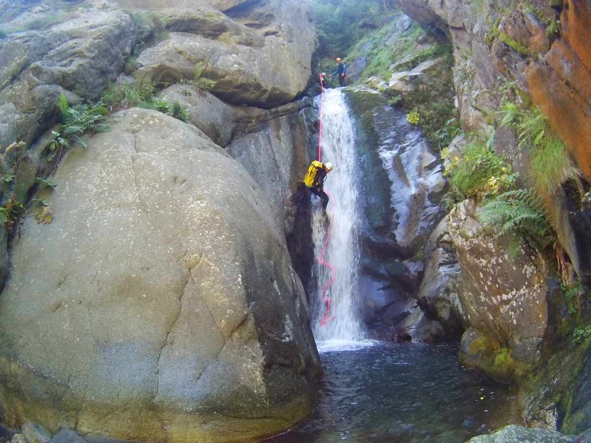 Initiation Canyoning en Savoie, proche d'Aix-les-Bains 