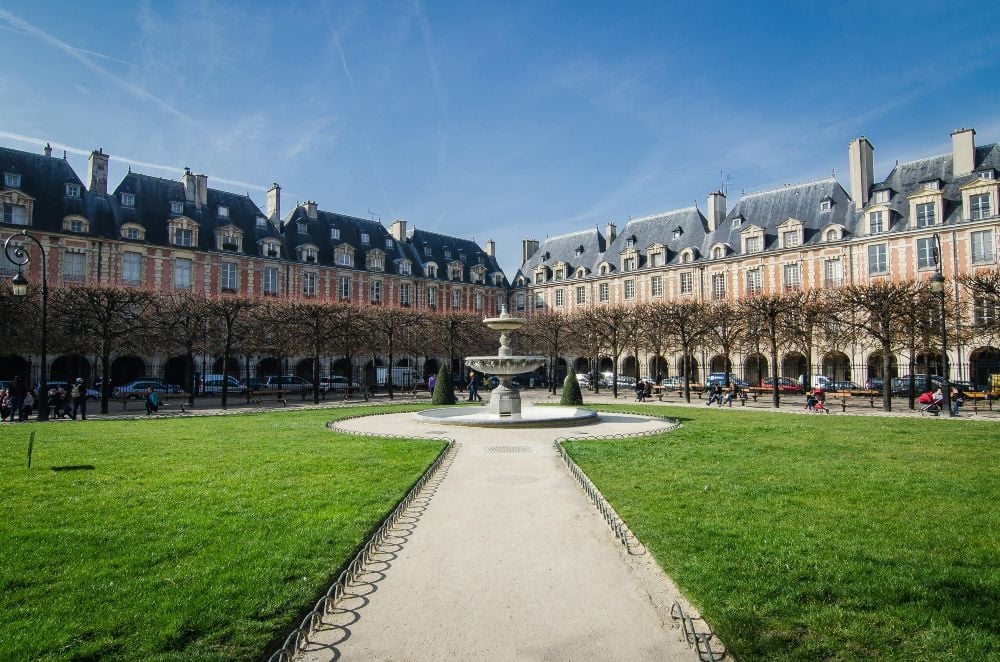 Fun City Tour à Paris - Rallye découverte et insolite