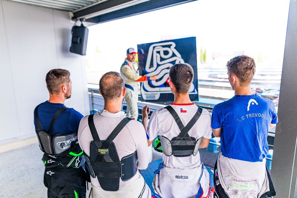 Karting à Lyon – Indoor & Outdoor