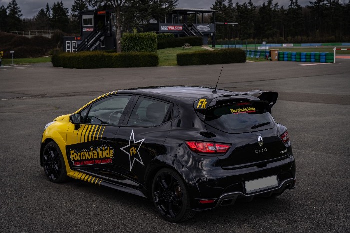 Cours de pilotage Renault Clio 4 RS