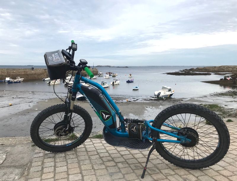 Balade insolite en trottinette électrique tout terrain à Carnac et Erdeven