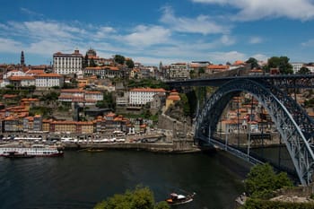 Fun City Tour à Porto - Rallye découverte et insolite
