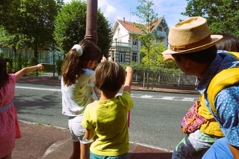 Cherche et Trouve à Arcachon dans le Quartier de la Ville d'Hiver