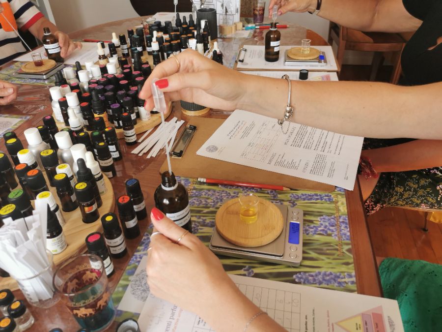 Ateliers création de parfums naturels à Nantes