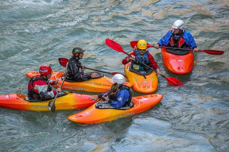 Location et randonnée canoë dans les gorges de Verdon - Kayak dans le Verdon