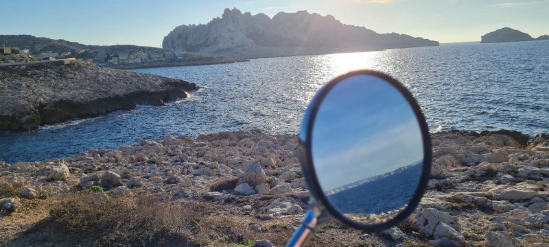 Location scooter électrique avec guide virtuel à Cassis