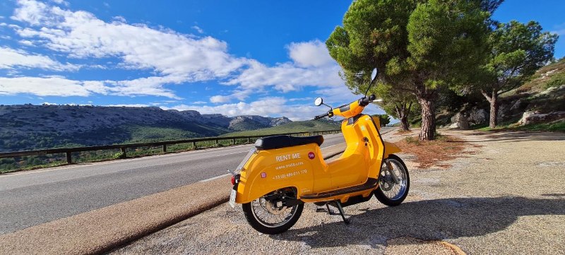 Location scooter électrique avec guide virtuel à Cassis