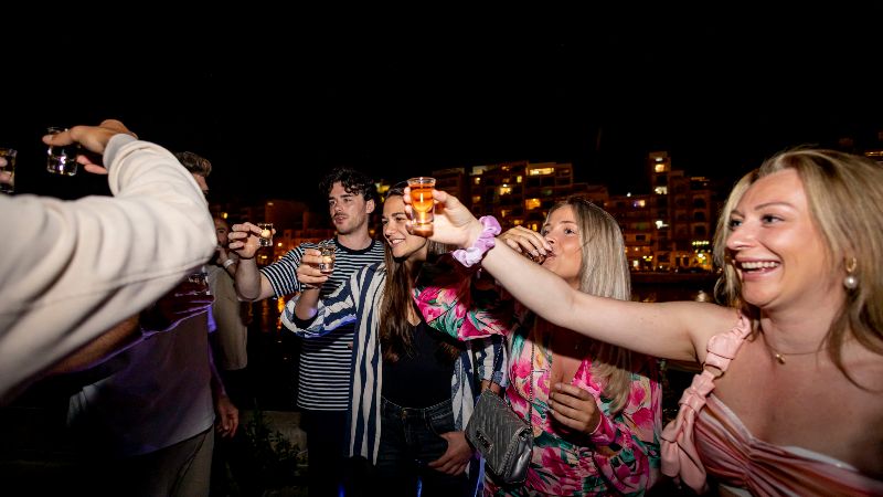 Tournée des Bars à Malte
