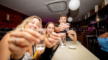 Tournée des Bars à Malte