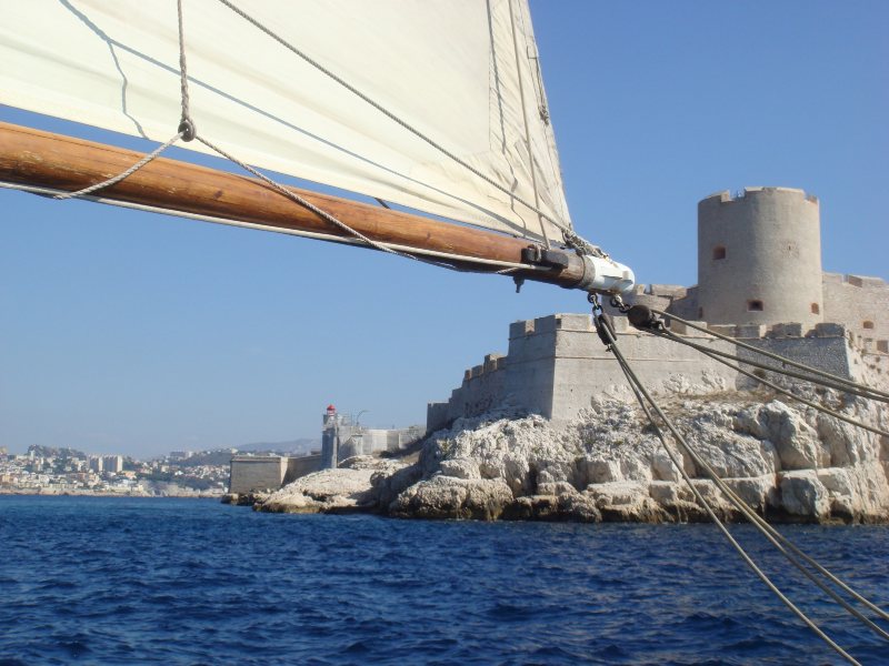 Privatisation de Bateau avec skipper à Marseille