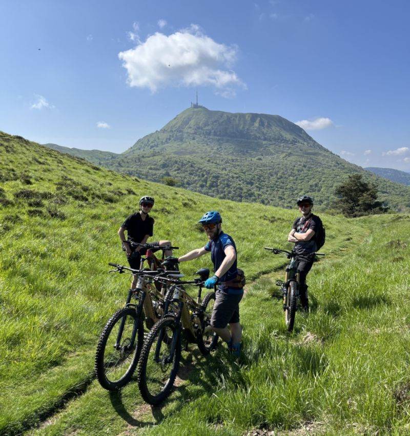 Location E-VTT en Auvergne 