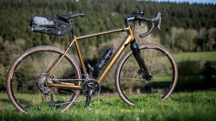 Location Vélo Gravels en Auvergne