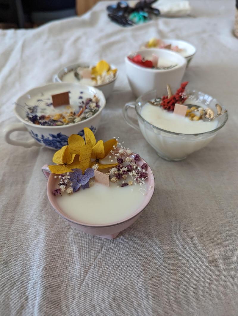 Atelier Bougie Parfumée à La Rochelle pour EVJF