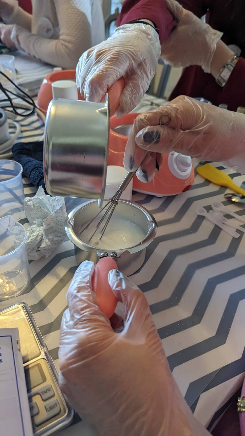 Atelier Cosmétiques Naturels à La Rochelle - EVJF