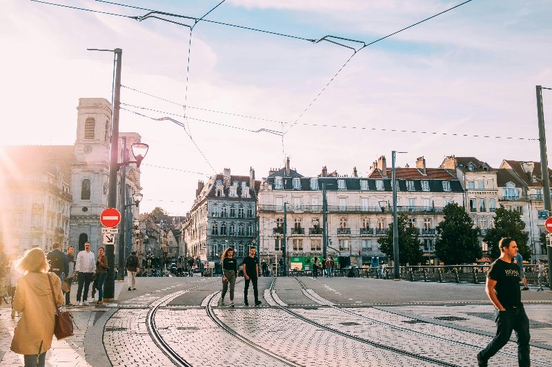 Escape Game extérieur à Lille : Visite enquête dans la vieille ville