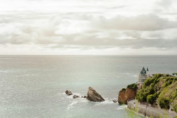 Escape Game extérieur à Biarritz : Visite enquête en ville