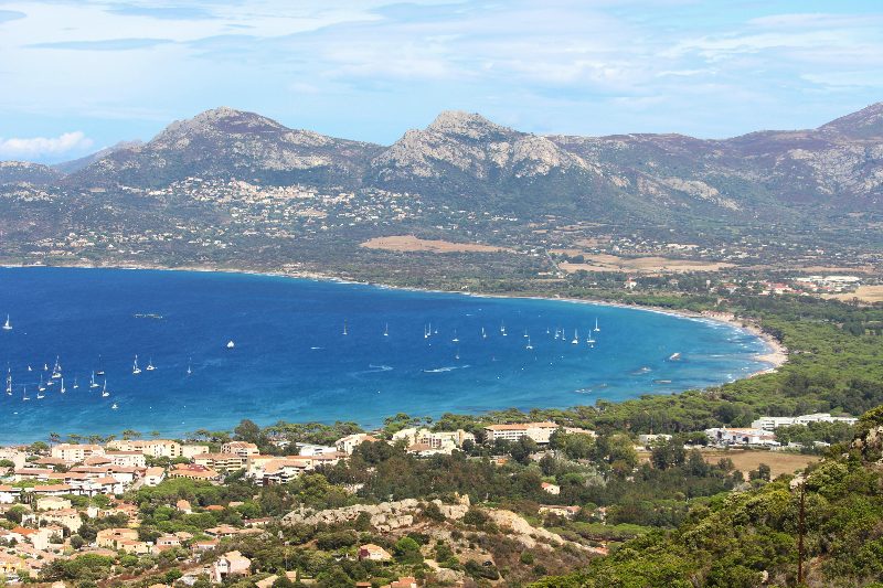 Escape Game extérieur dans le Lavandou : Visite enquête en ville