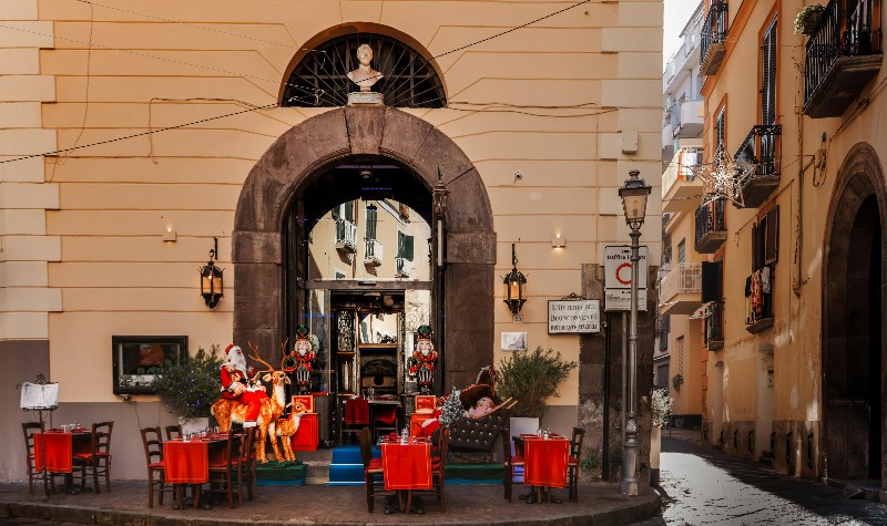 Escape Game extérieur à Naples : Visite enquête dans la vieille ville