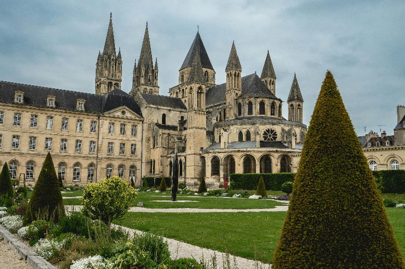 Escape Game extérieur à Caen : Visite enquête en ville