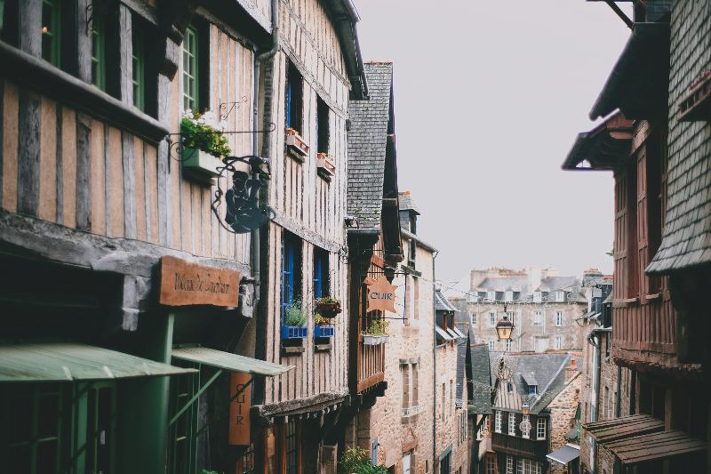 Escape Game extérieur à Quimper : Visite enquête dans la vieille ville