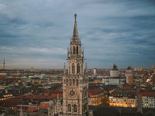 Escape Game extérieur à Munich : Visite enquête dans la vieille ville