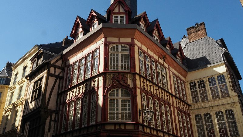 Escape Game extérieur à Rouen : Visite enquête dans la vieille ville