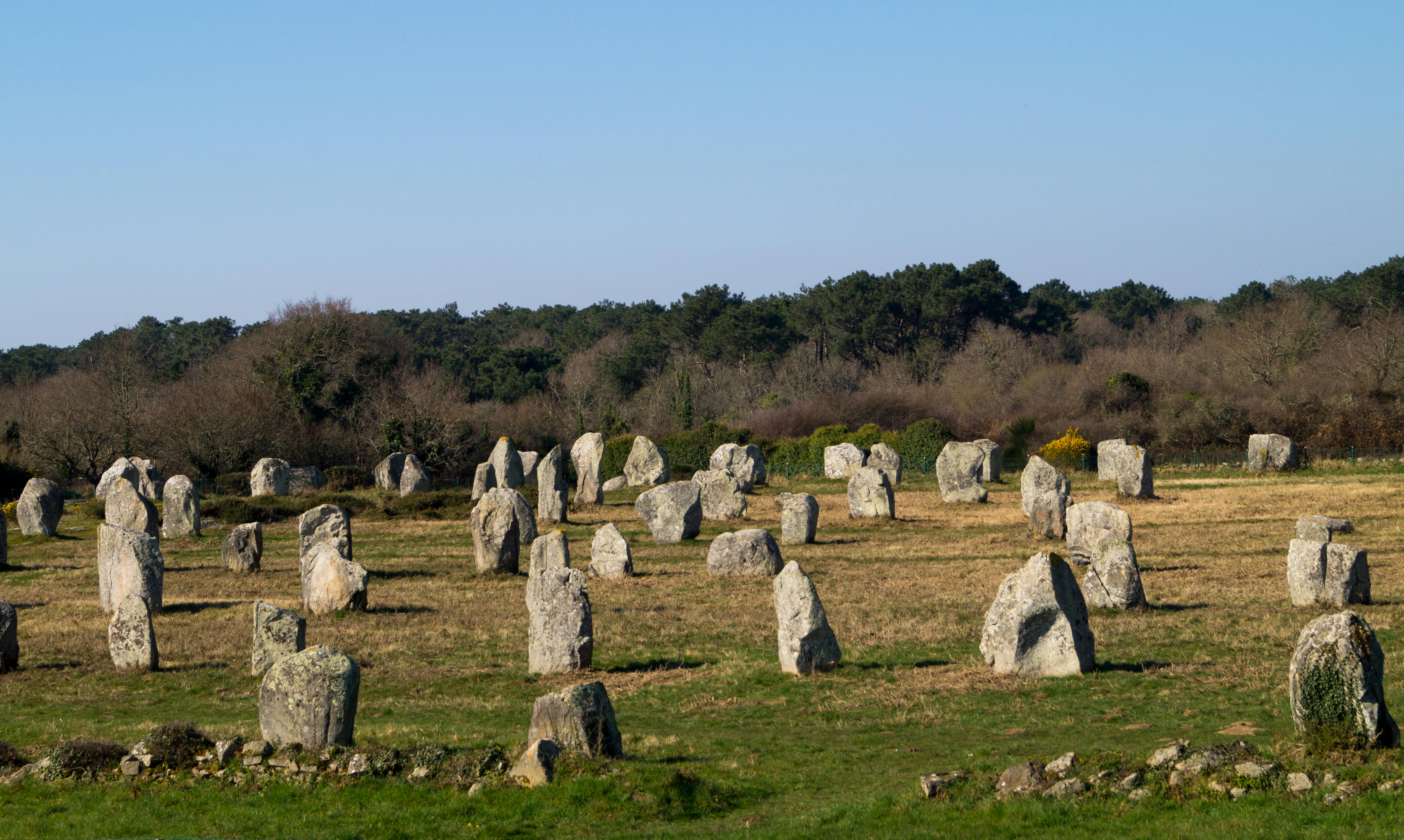 Escape Game extérieur à Carnac : Visite enquête en ville