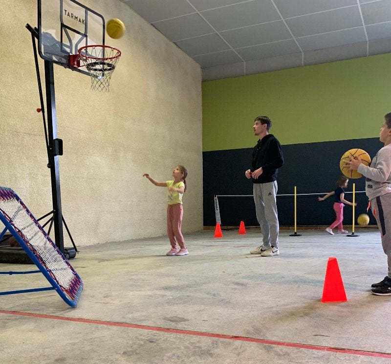 Tournoi Multisports pour Enfants et Adultes à domicile