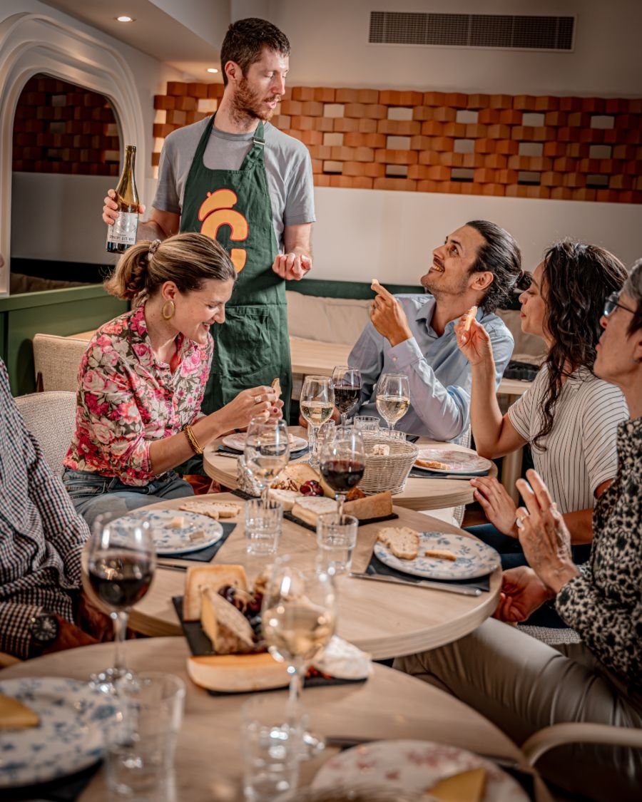 Atelier de dégustation de vins et de fromages à Toulouse