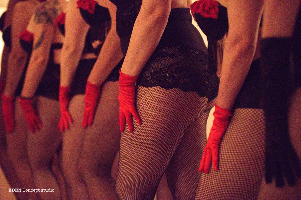 Initiation Effeuillage Burlesque à Lyon pour EVJF