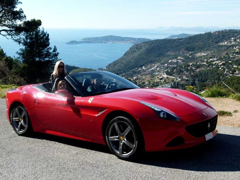 Baptême en Ferrari sur les routes panoramiques au dessus de Monaco