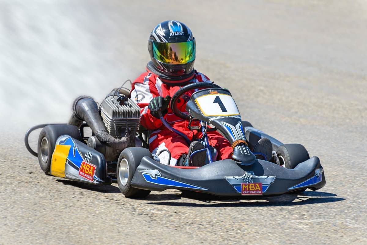 Karting indoor pour Team Building à proximité de Marseille